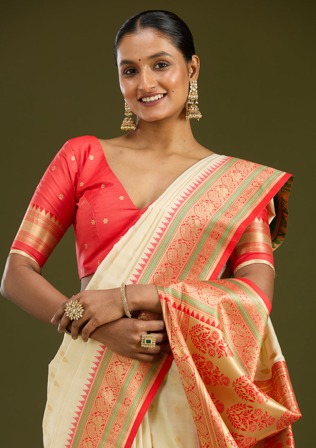 Off White Silk Buti Gold Zariwork Saree With Matching Blouse Piece