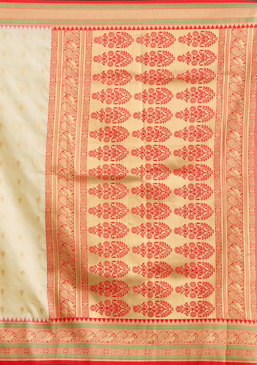Off White Silk Buti Gold Zariwork Saree With Matching Blouse Piece