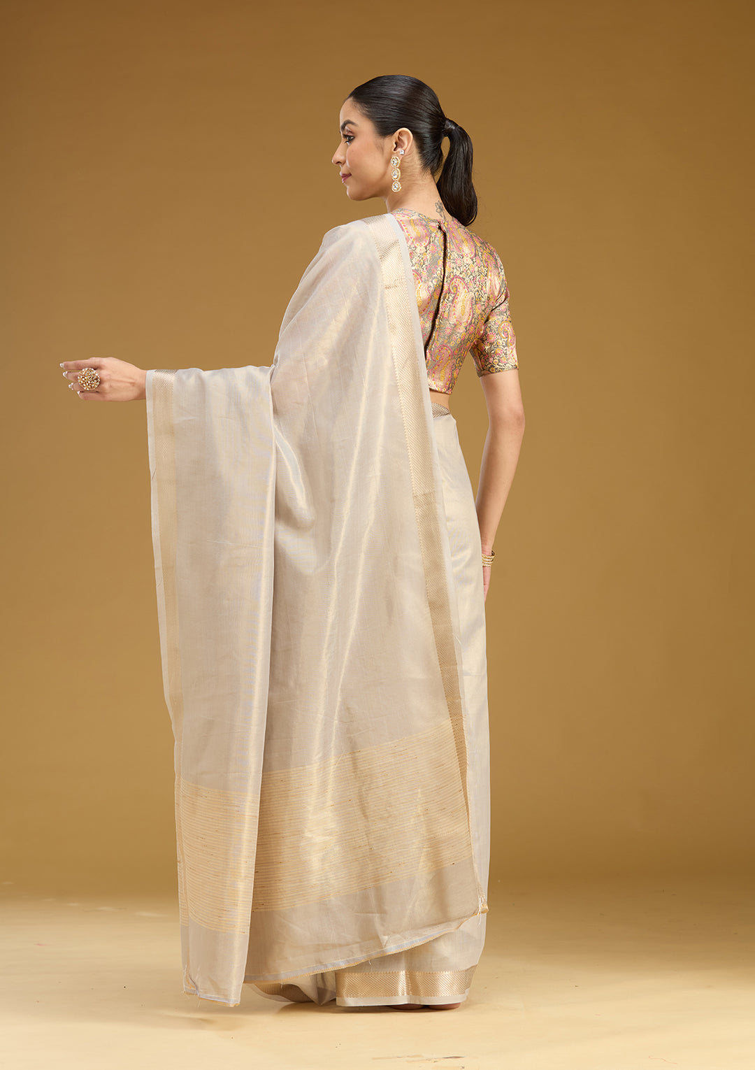 Grey Silk Plain Gold Zariwork Saree With Matching Blouse Piece