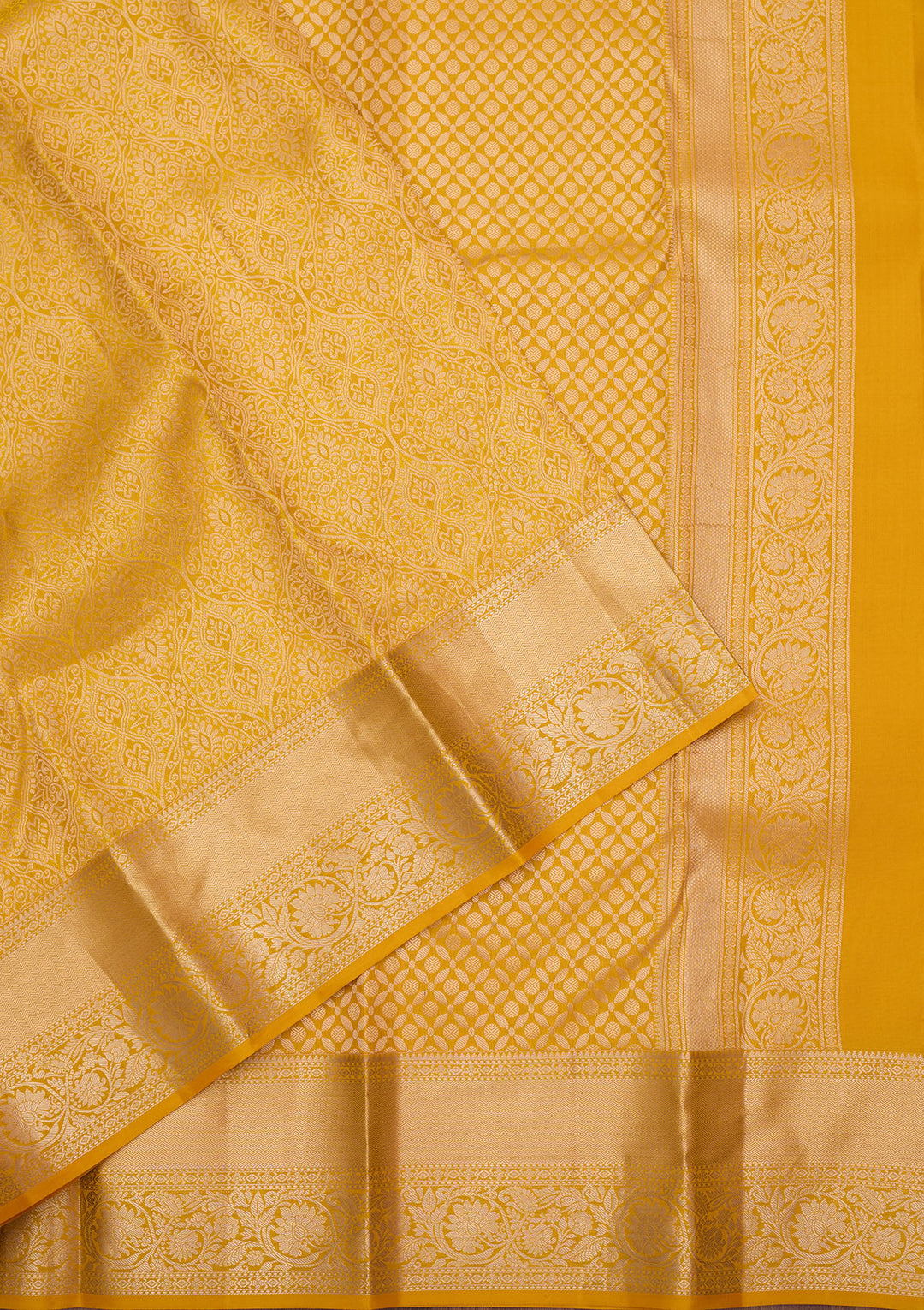 Yellow Pure Silk Jaal Silver Zariwork Saree With Matching Blouse Piece
