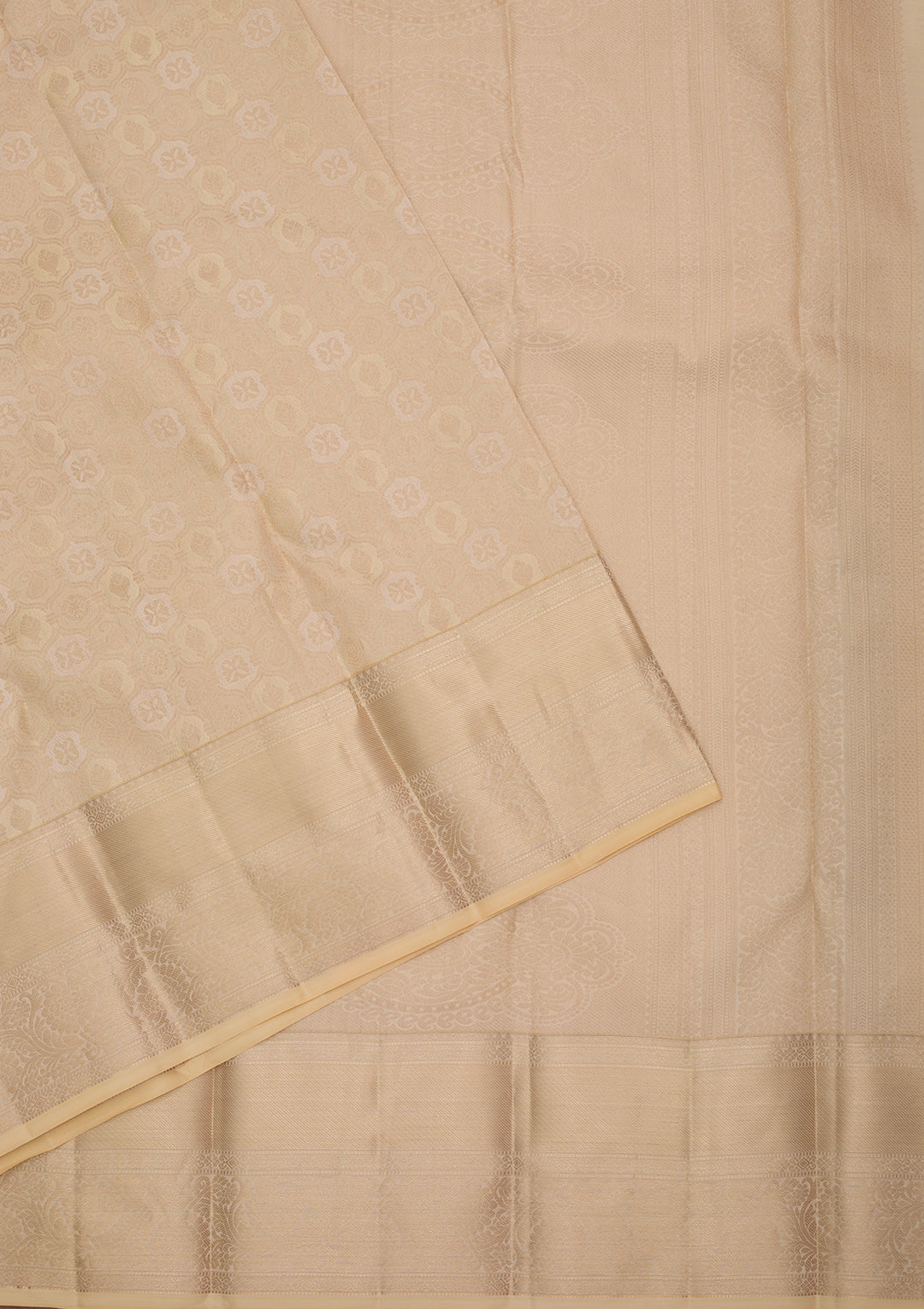 Cream Silk Jaal Silver Zariwork Saree With Matching Blouse Piece