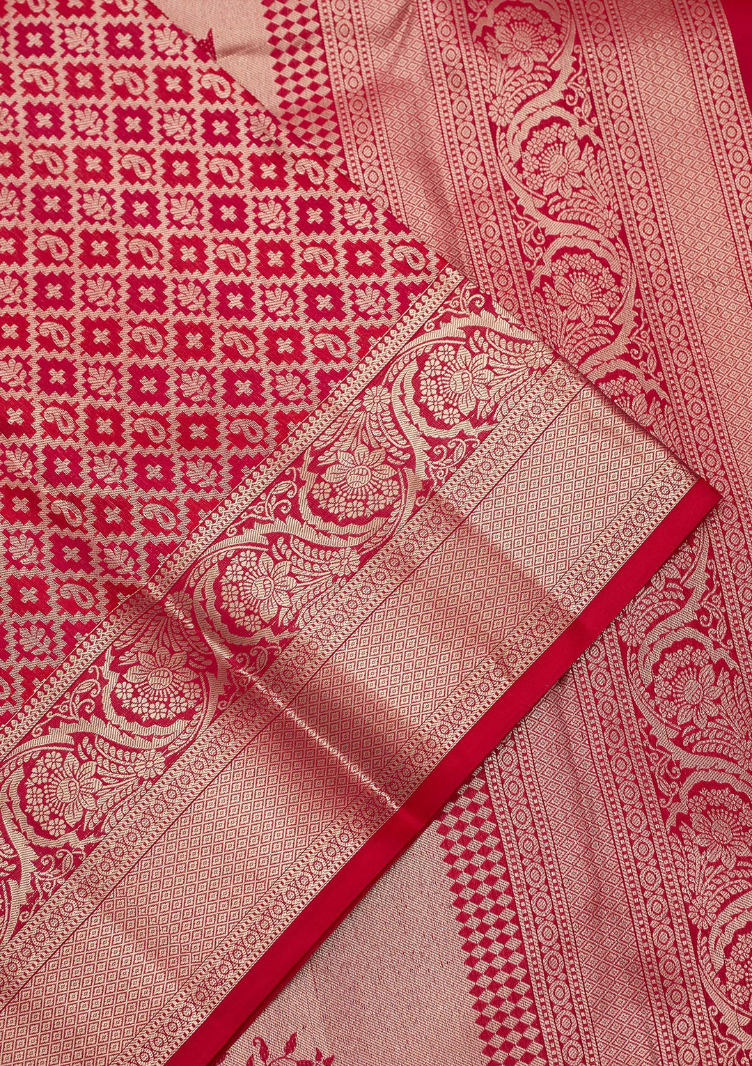 Red Zariwork (Gold) Silk Silk_Saree