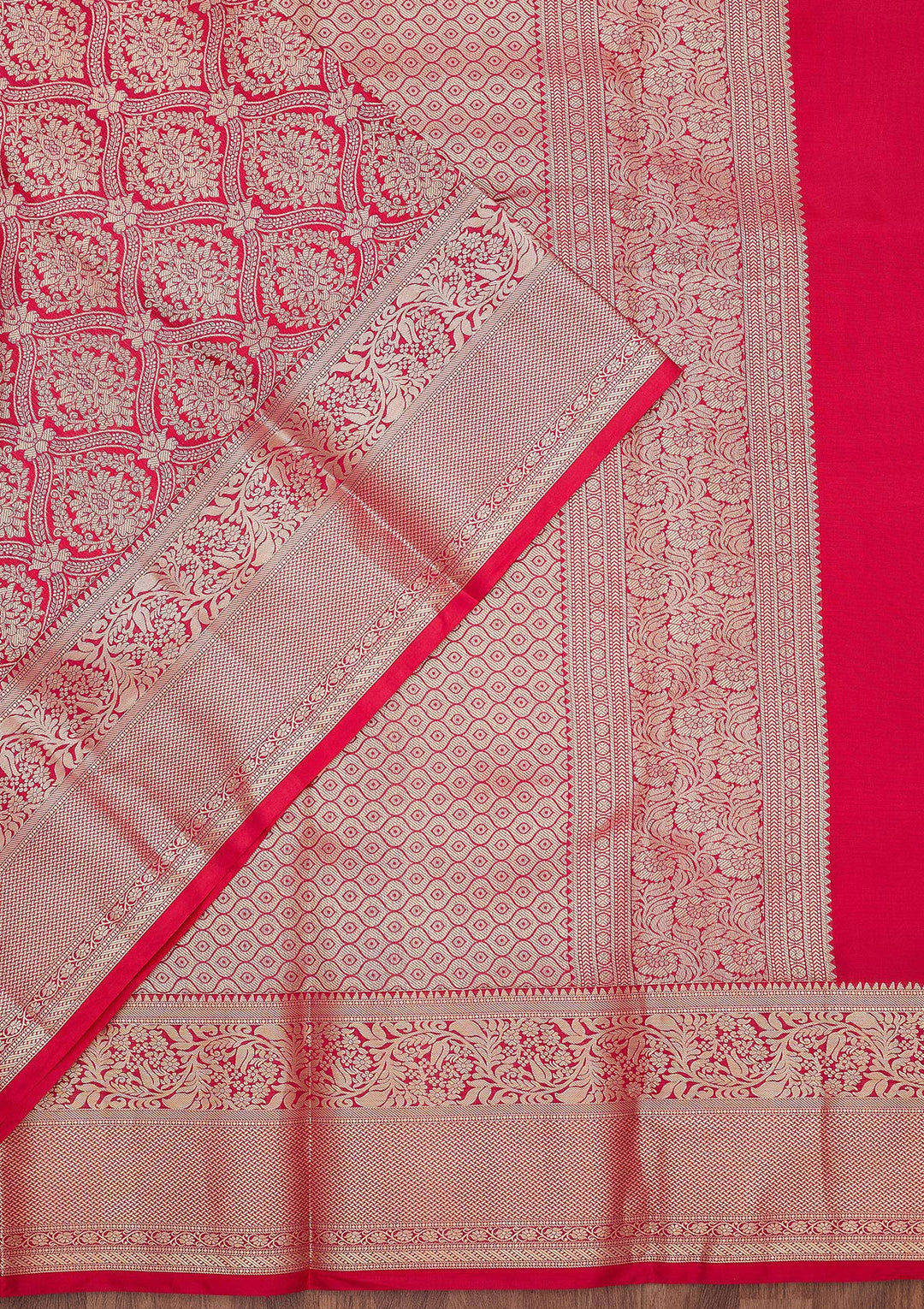 Rani Pink Silk Jaal Gold Zariwork Saree With Matching Blouse Piece