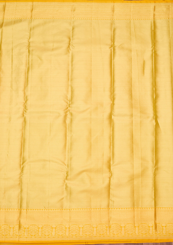 Gold Silk Jaal Gold Zariwork Saree With Matching Blouse Piece