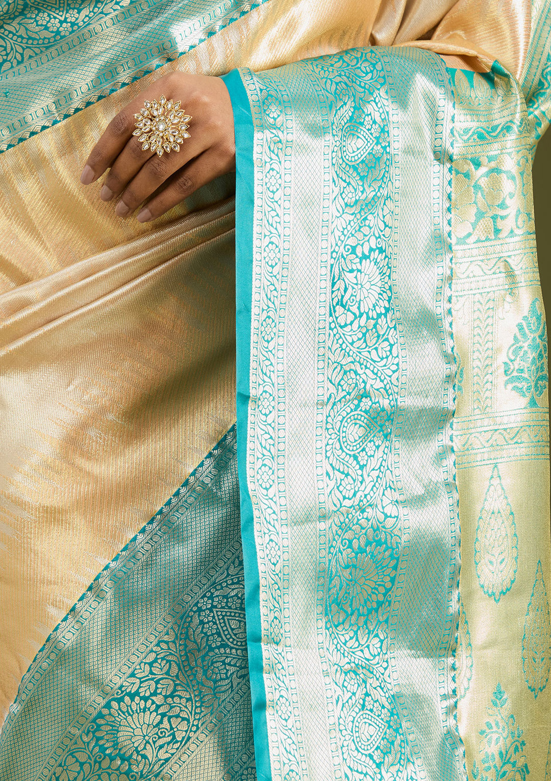 Gold Silk Jaal Gold Zariwork Saree With Matching Blouse Piece