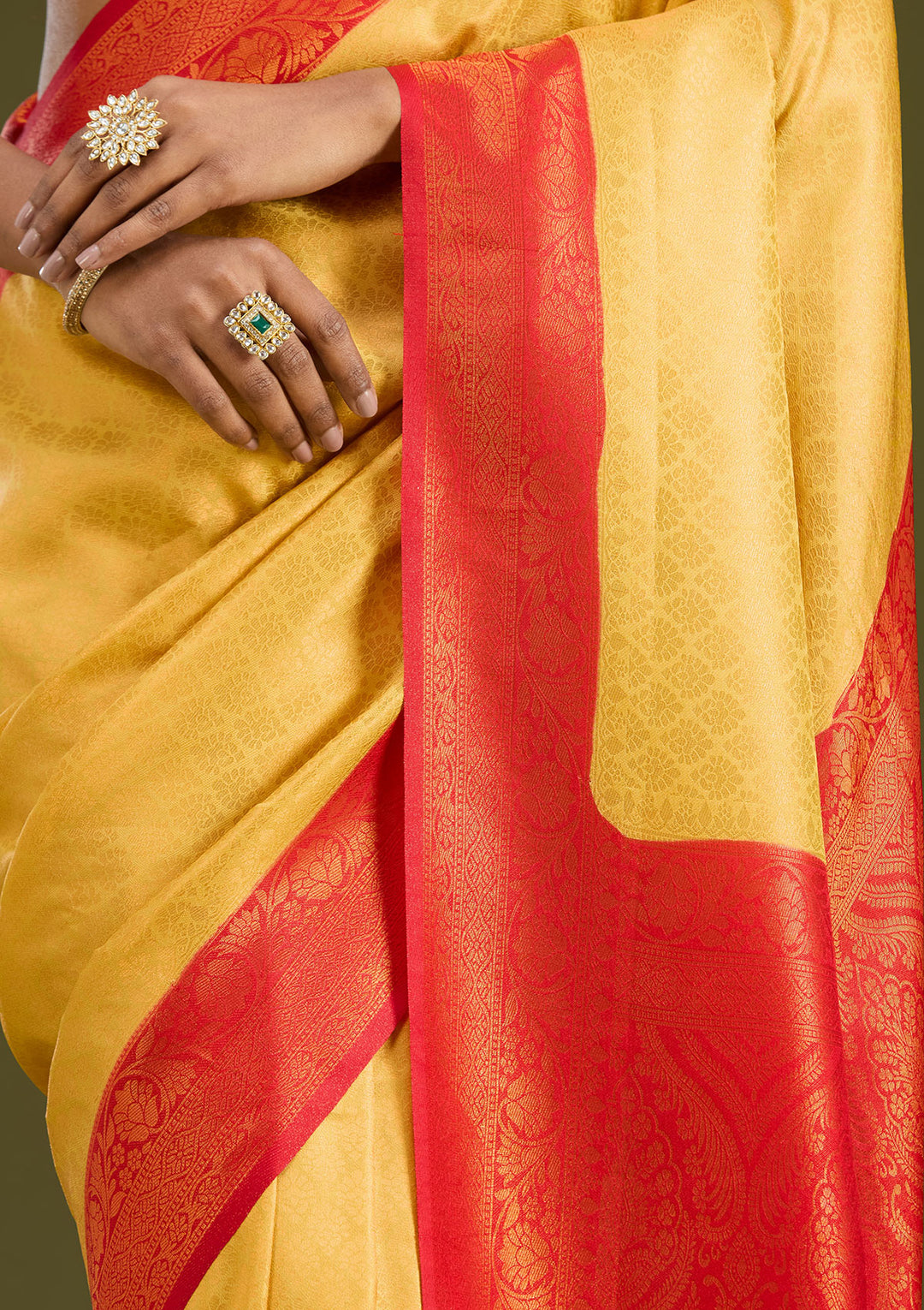 Gold Silk Jaal Gold Zariwork Saree With Matching Blouse Piece
