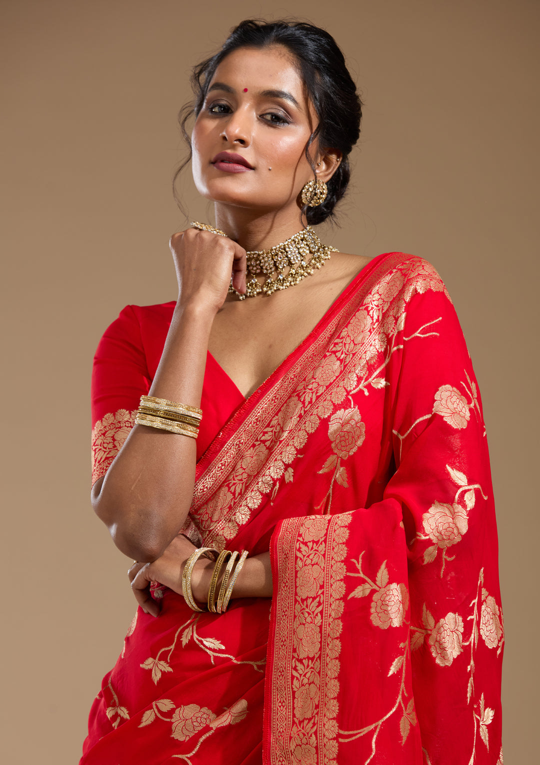 Red Georgette Jaal Gold Zariwork Saree With Matching Blouse Piece