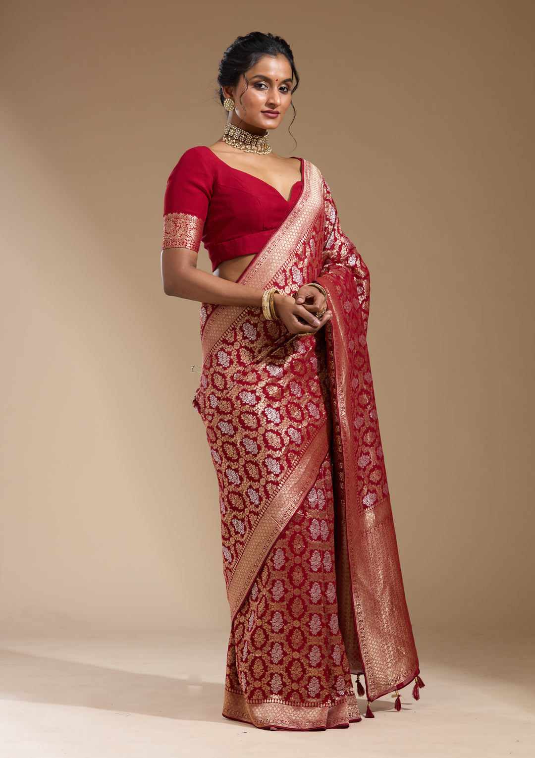 Maroon Georgette Jaal Gold Zariwork Saree With Matching Blouse Piece