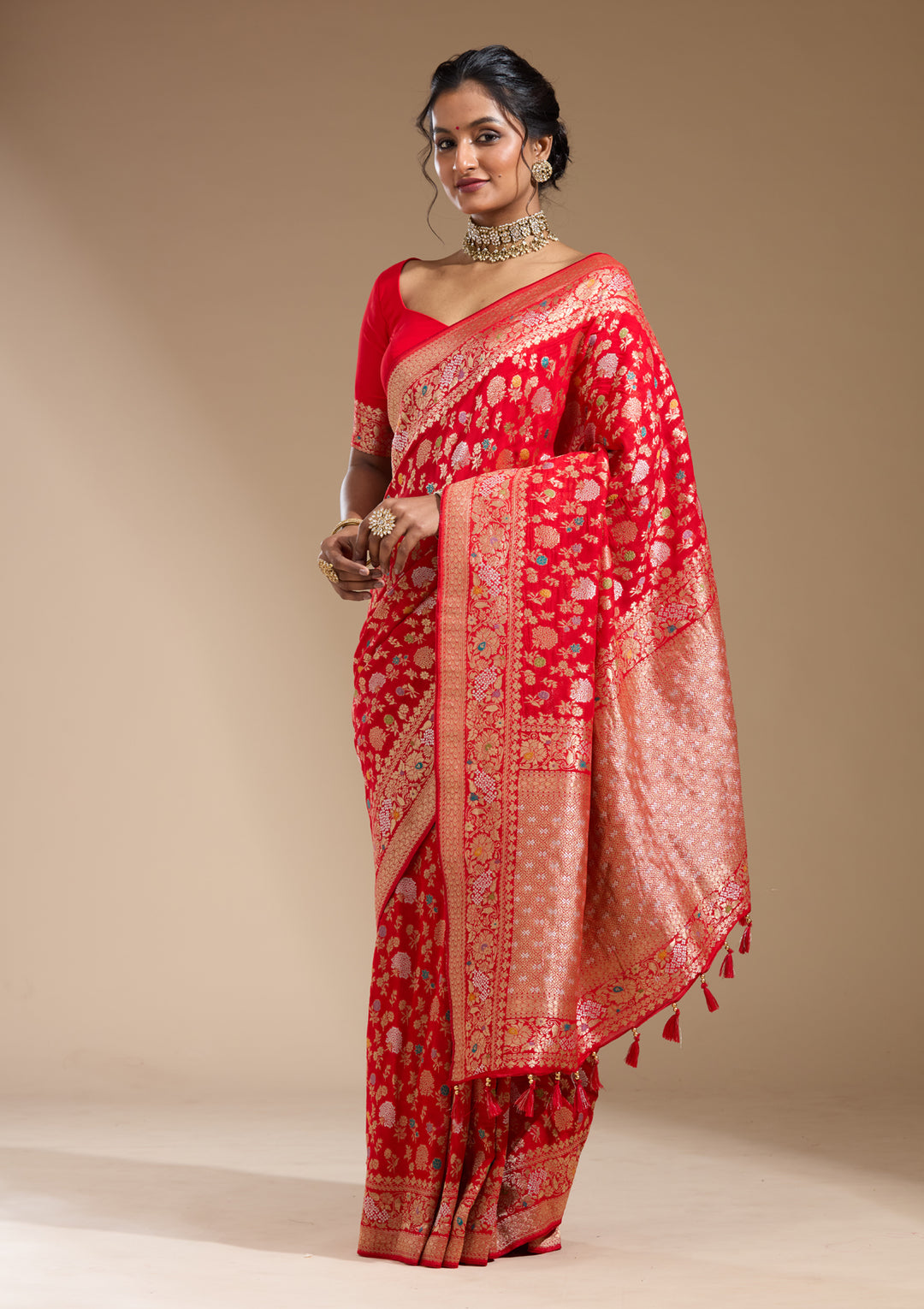 Red Georgette Jaal Gold Zariwork Saree With Matching Blouse Piece
