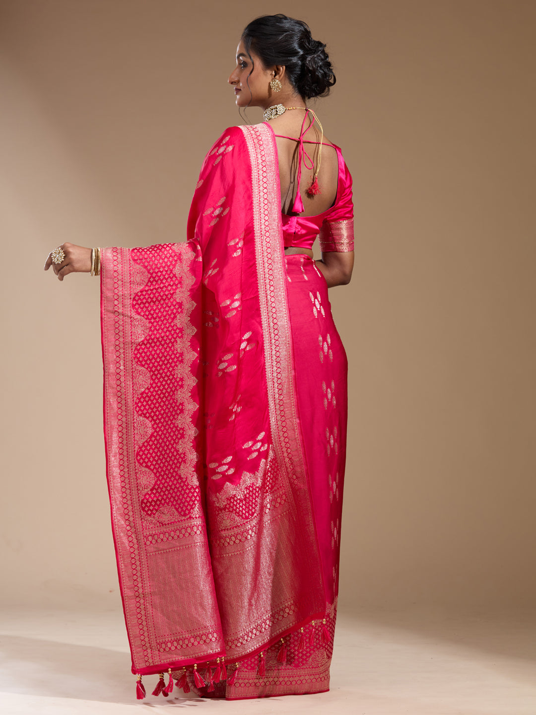 Rani Pink Georgette Buti Gold Zariwork Saree With Matching Blouse Piece