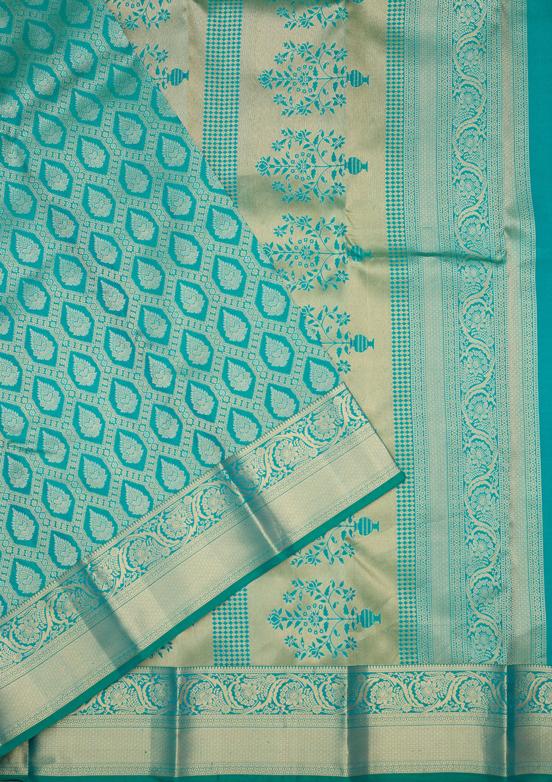 Rama Green Silk Jaal Gold Zariwork Saree With Matching Blouse Piece