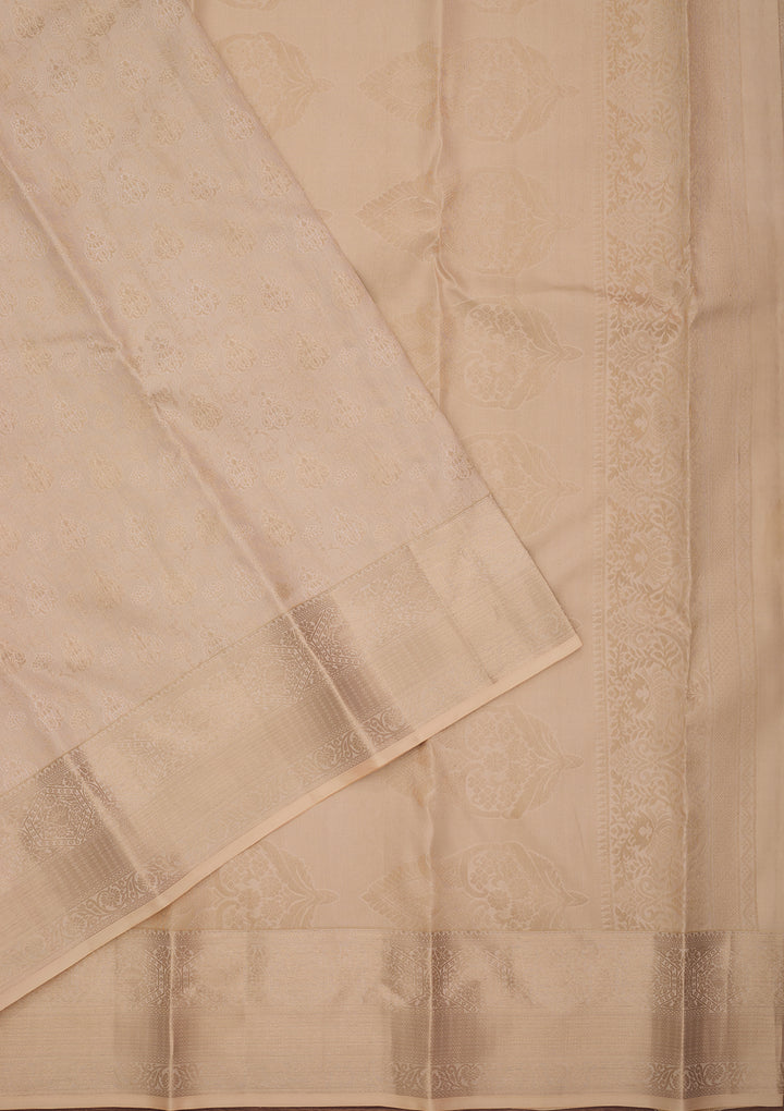 Cream Silk Jaal Gold Zariwork Saree With Matching Blouse Piece