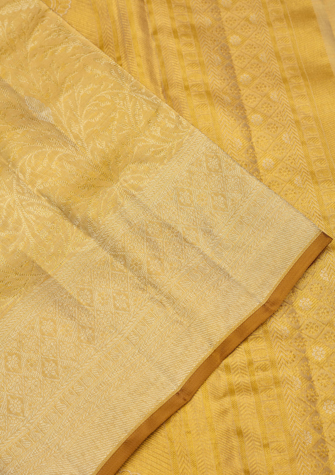 Gold Silk Jaal Gold Zariwork Saree With Matching Blouse Piece