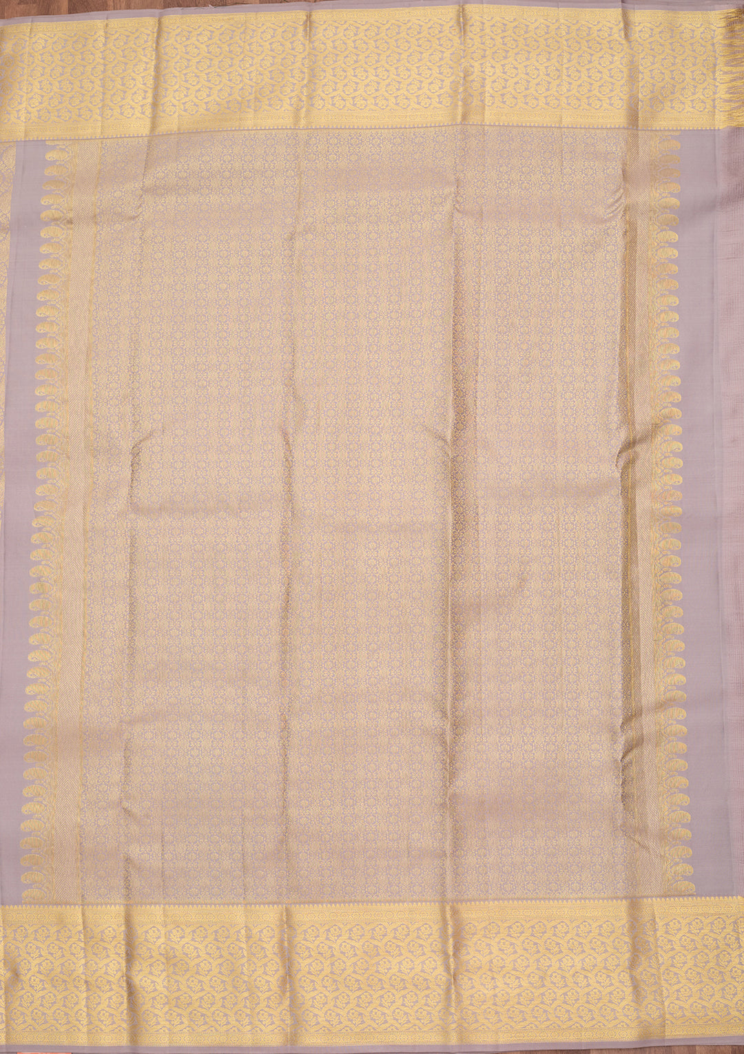 Light Grey Pure Silk Jaal Saree With Matching Blouse Piece
