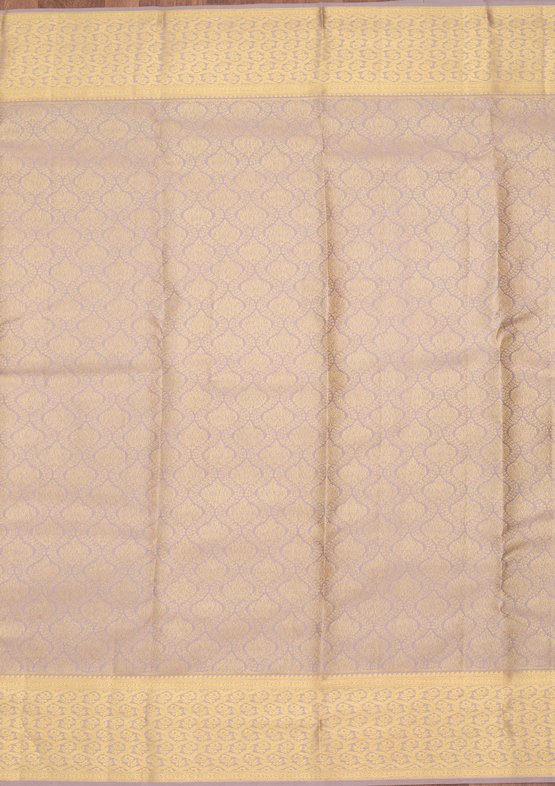 Light Grey Pure Silk Jaal Saree With Matching Blouse Piece