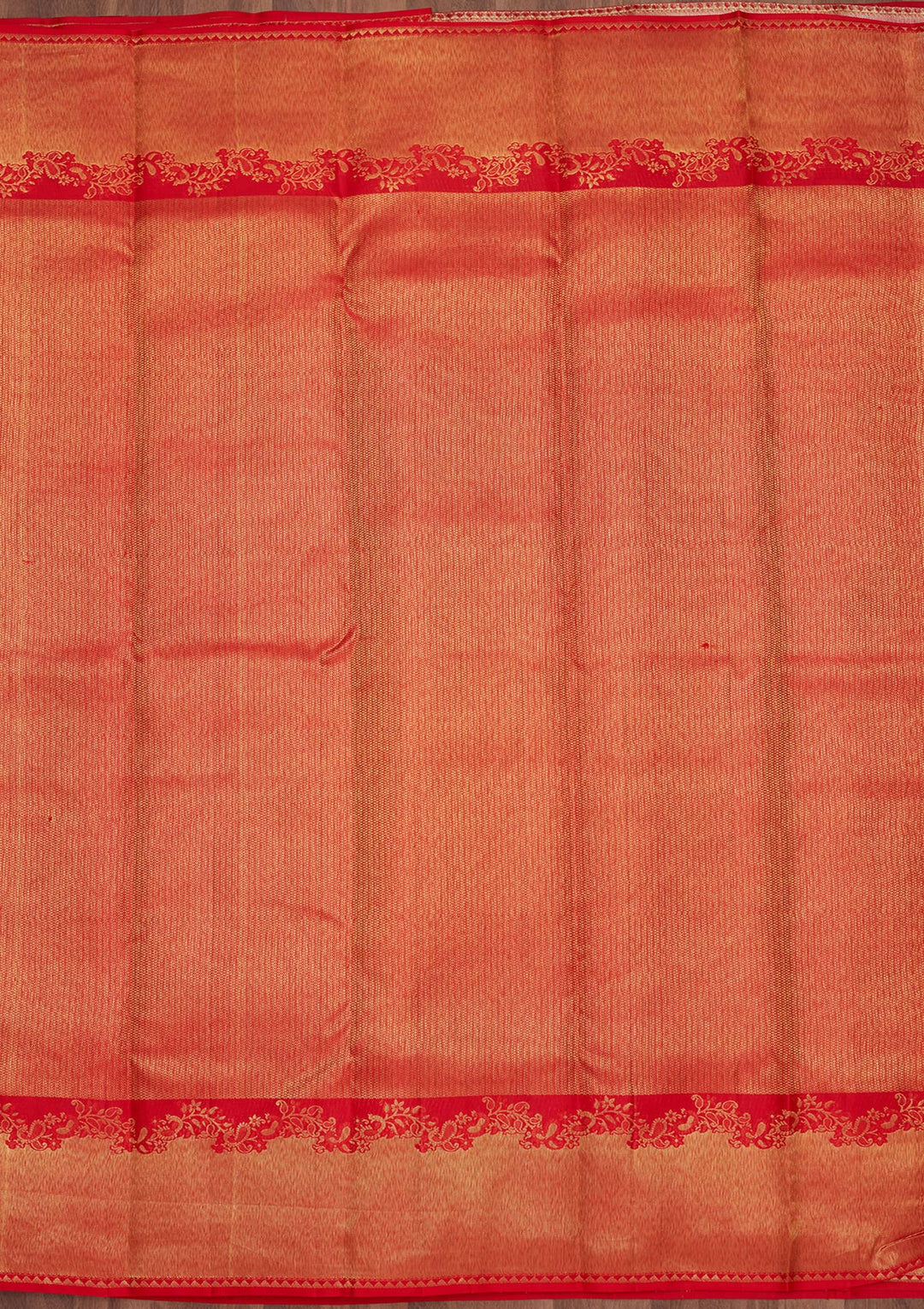Red Silk Jaal Gold Zariwork Saree With Matching Blouse Piece