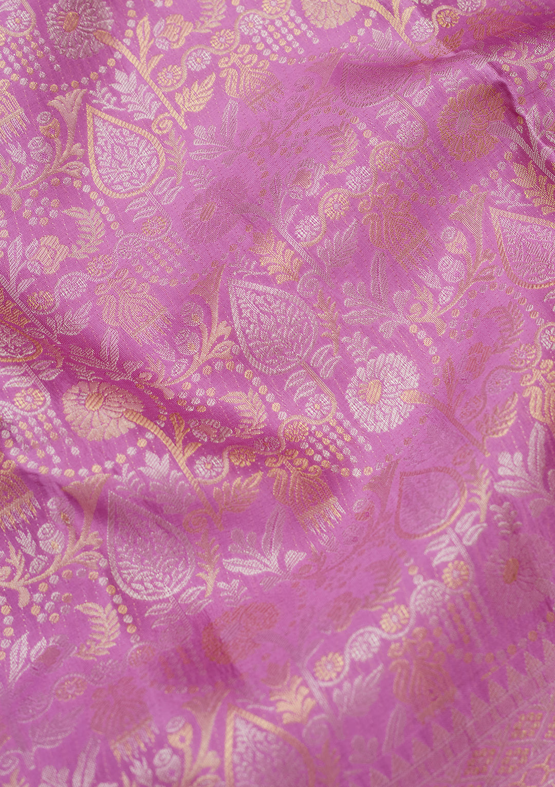 Lavender Silk Jaal Gold Zariwork Saree With Matching Blouse Piece