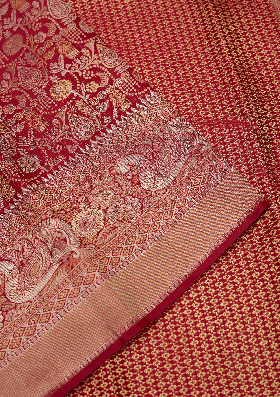 Maroon Silk Jaal Gold Zariwork Saree With Matching Blouse Piece