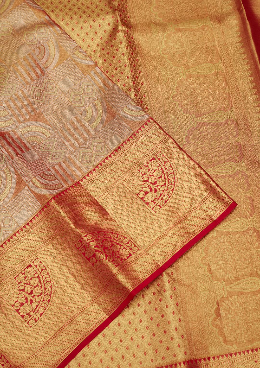 Red Silk Jaal Gold Zariwork Saree With Matching Blouse Piece
