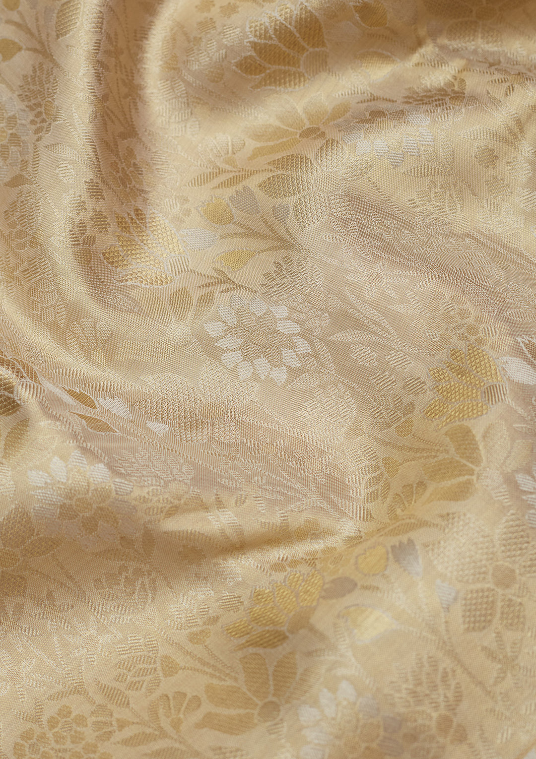 White Silk Jaal Gold Zariwork Saree With Matching Blouse Piece