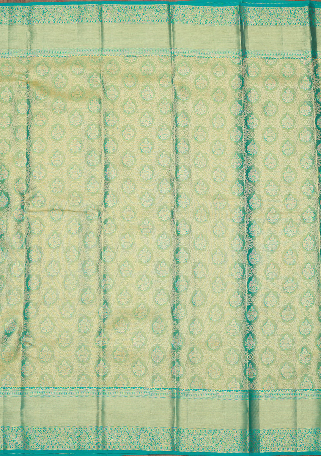 Sea Green Silk Jaal Gold Zariwork Saree With Matching Blouse Piece