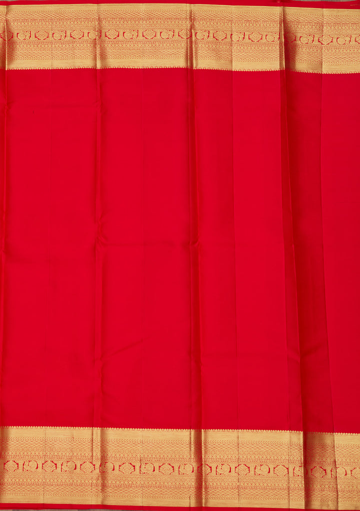 Red Silk Jaal Gold Zariwork Saree With Matching Blouse Piece