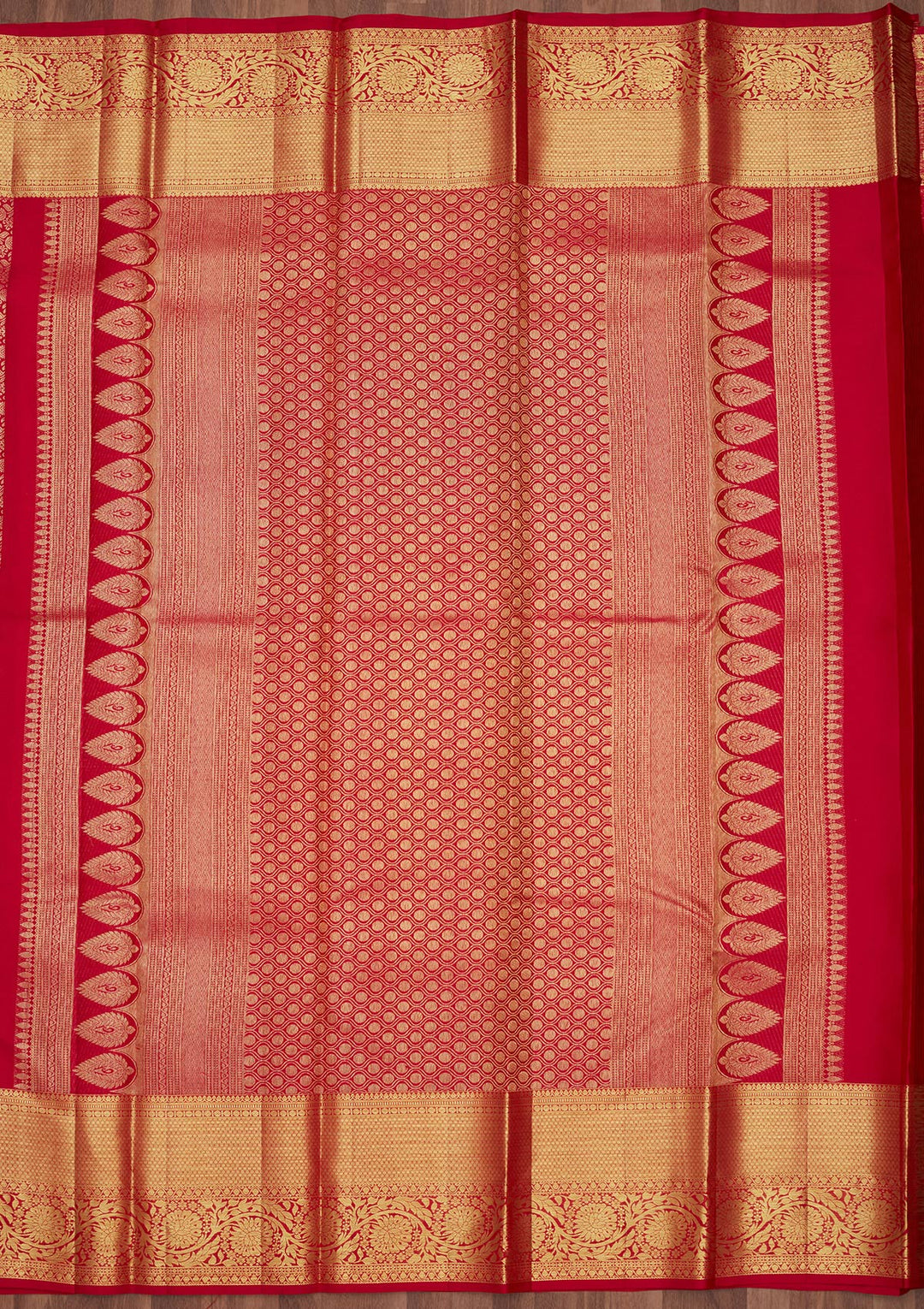 Rani Pink Silk Jaal Gold Zariwork Saree With Matching Blouse Piece