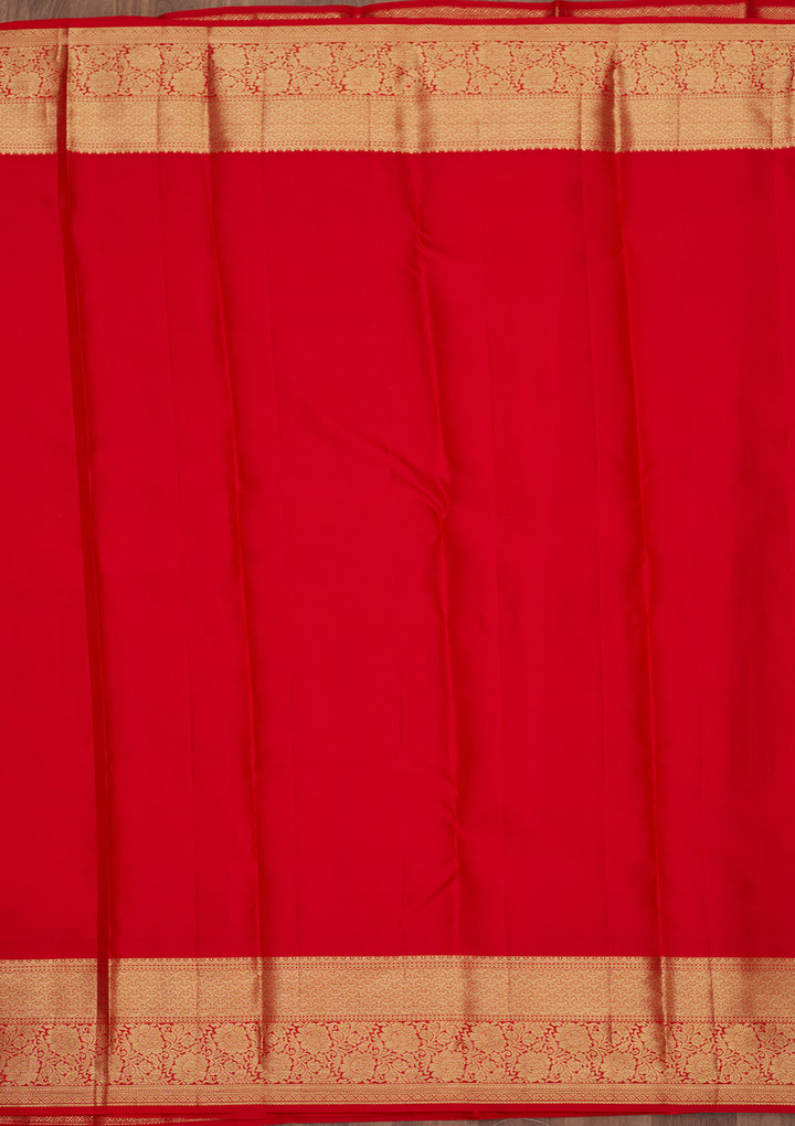 Red Silk Jaal Gold Zariwork Saree With Matching Blouse Piece
