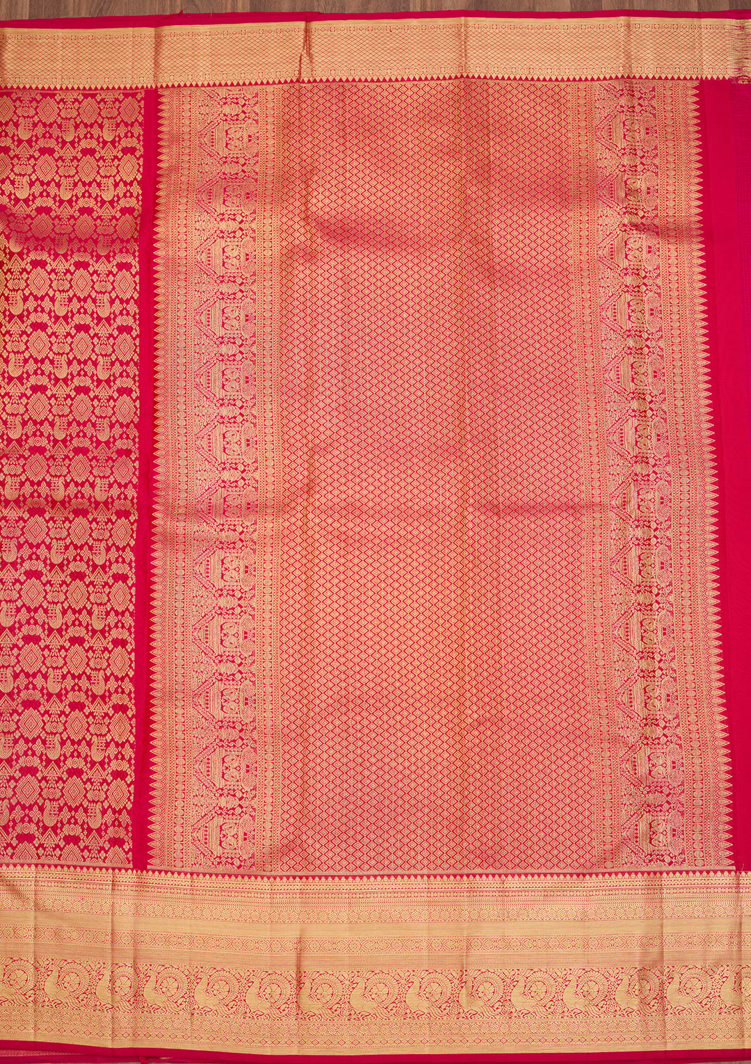 Rani Pink Silk Jaal Saree With Matching Blouse Piece