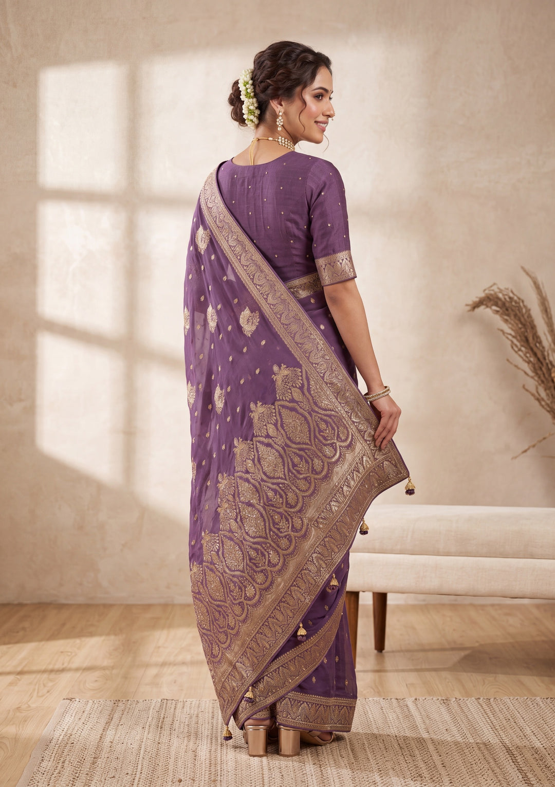 Lavender Banarasi Silk Saree With Matching Blouse Piece
