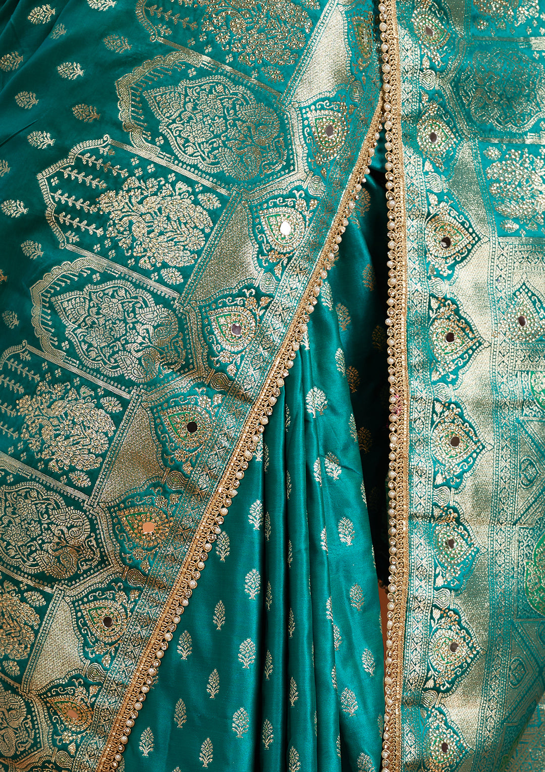 Rama Green Silk Buti Gold Stonework Saree With Matching Blouse Piece