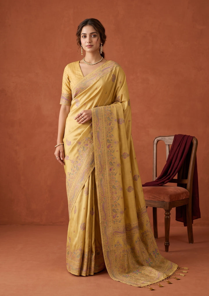 Gold Silk Buti Saree With Matching Blouse Piece