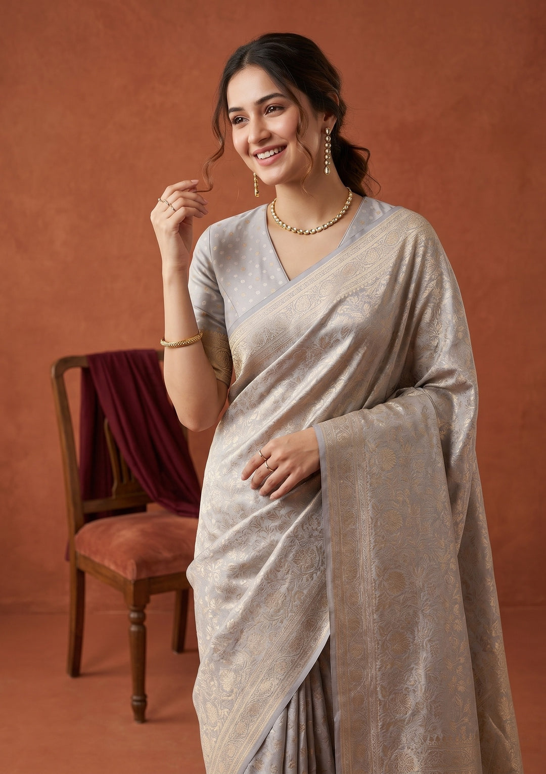 Light Grey Silk Jaal Saree With Matching Blouse Piece
