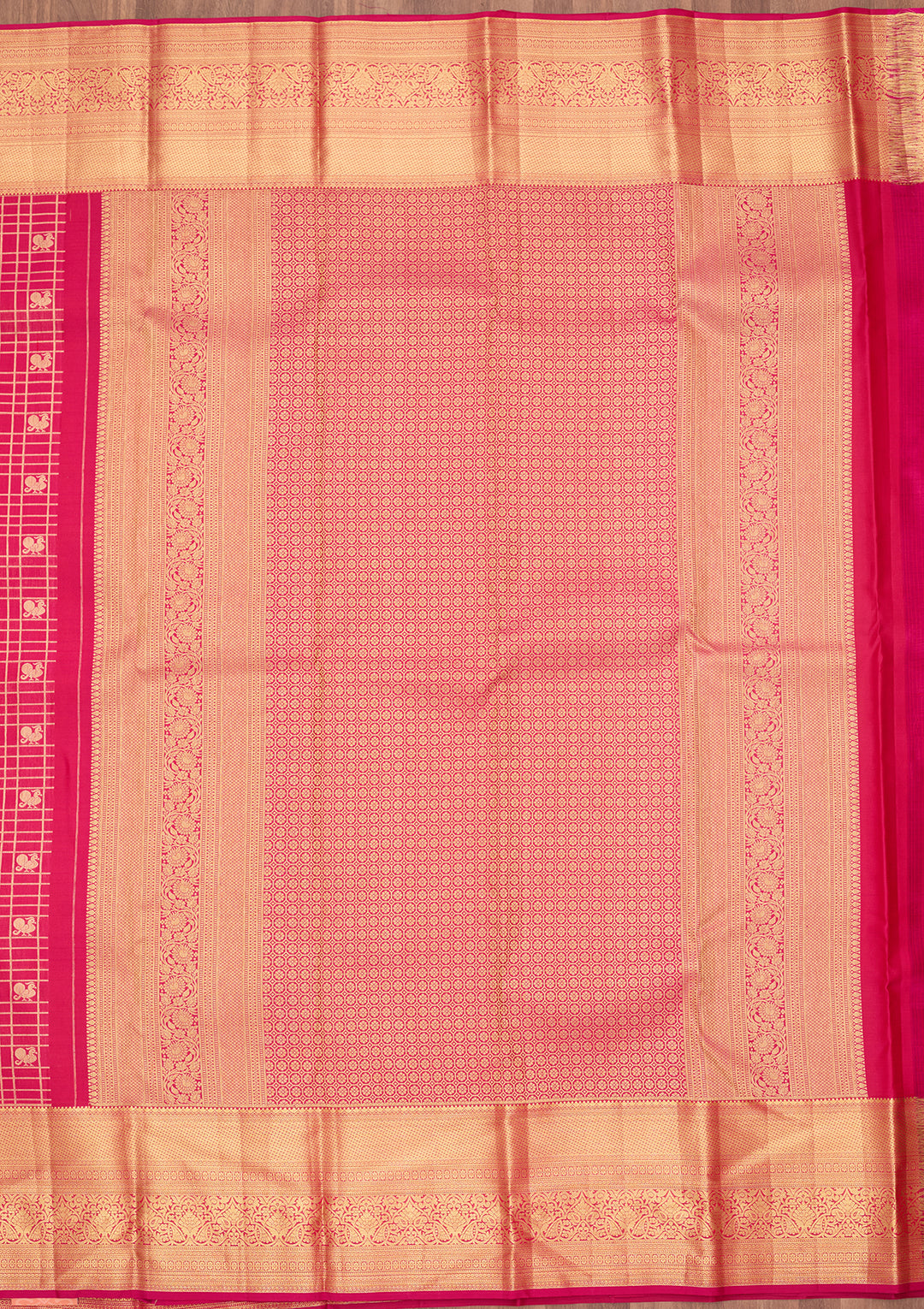 Rani Pink Silk Checks Saree With Matching Blouse Piece