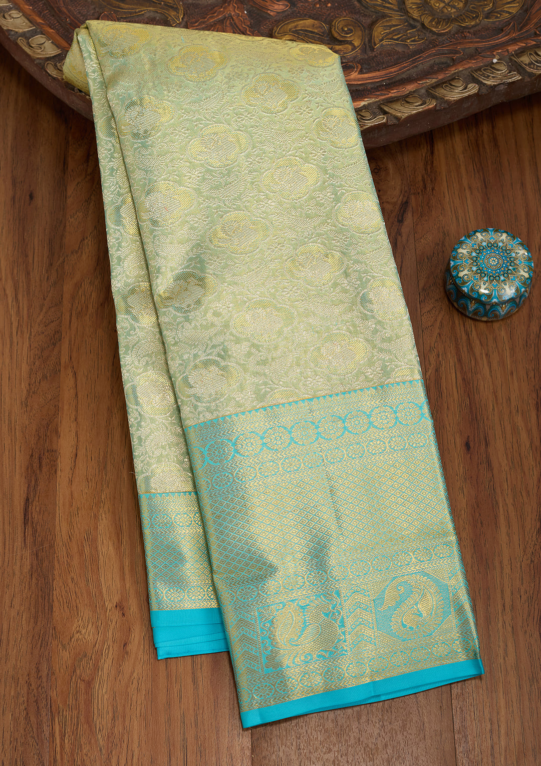 Sea Green Silk Jaal Saree With Matching Blouse Piece