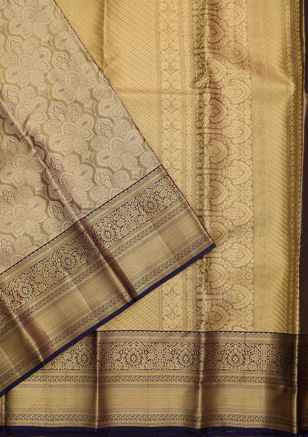 Grey Silk Jaal Saree With Matching Blouse Piece