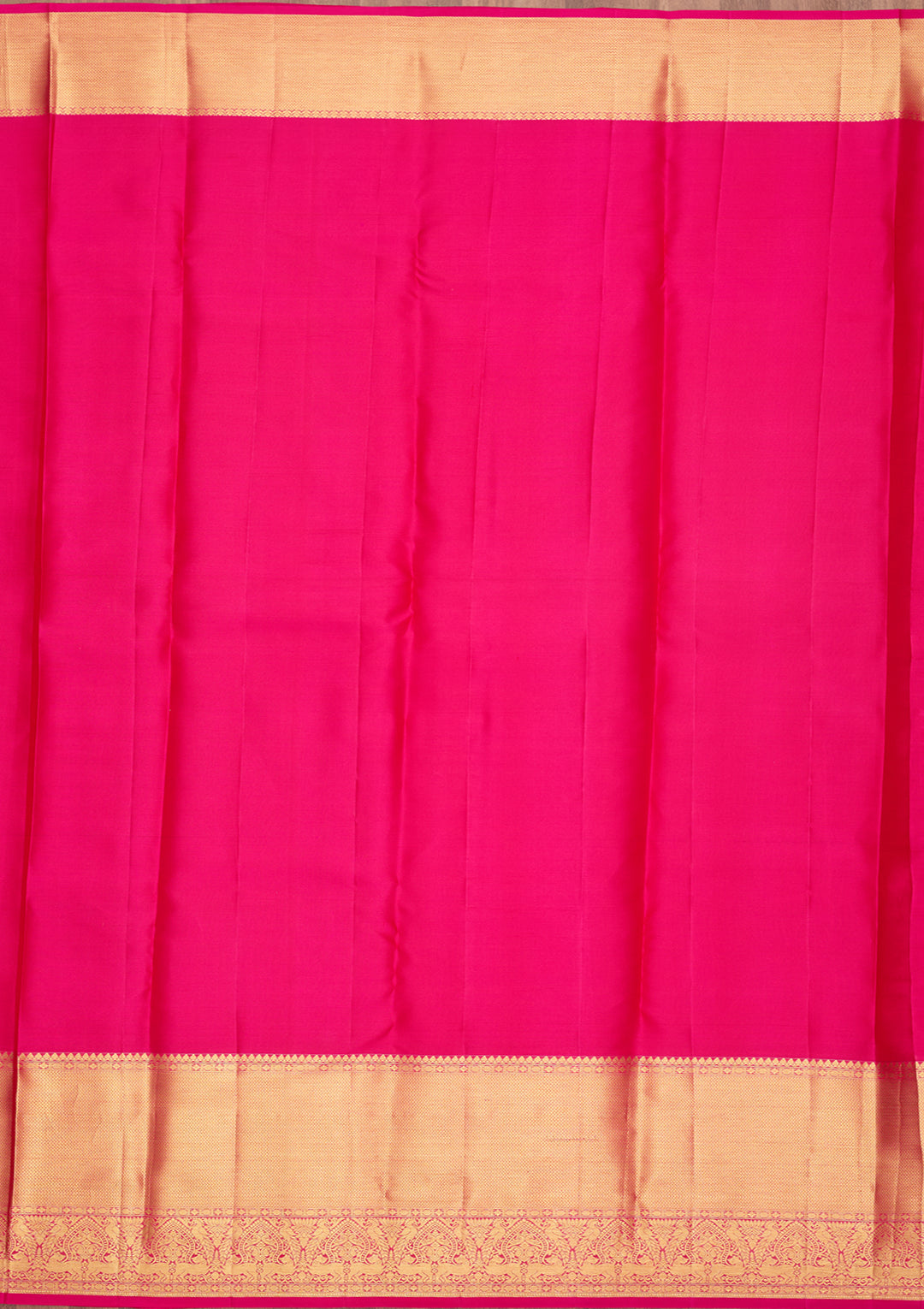 Rani Pink Silk Buti Saree With Matching Blouse Piece