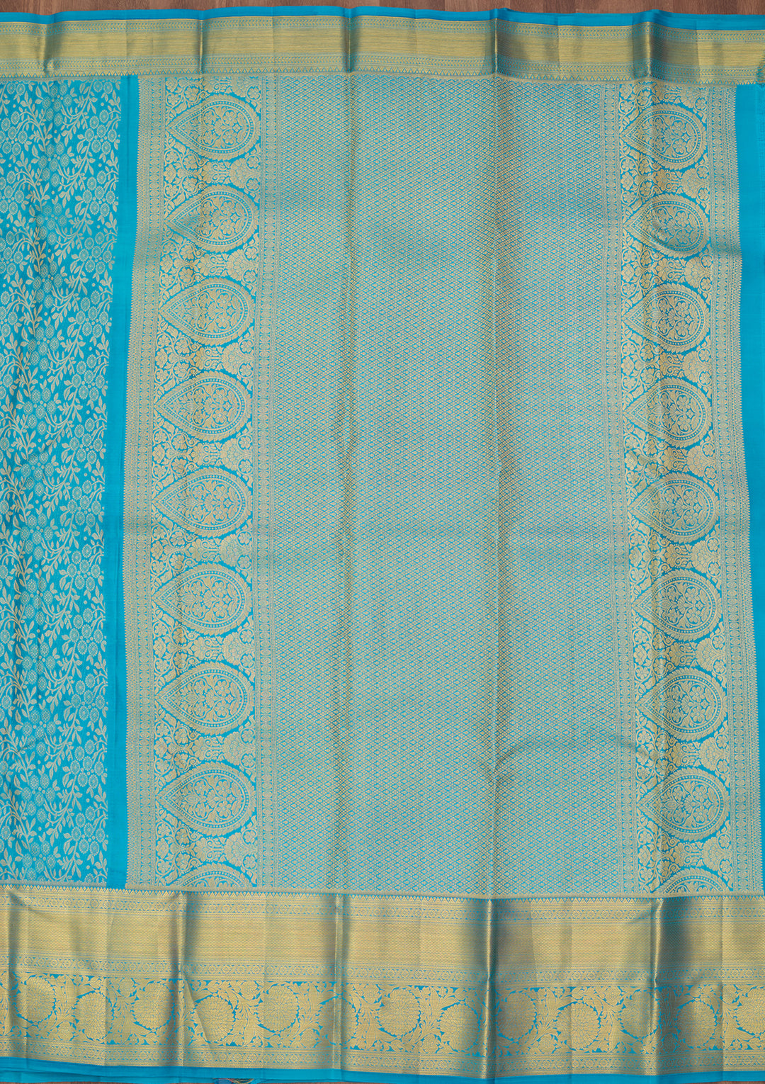 Turquoise Blue Silk Jaal Saree With Matching Blouse Piece