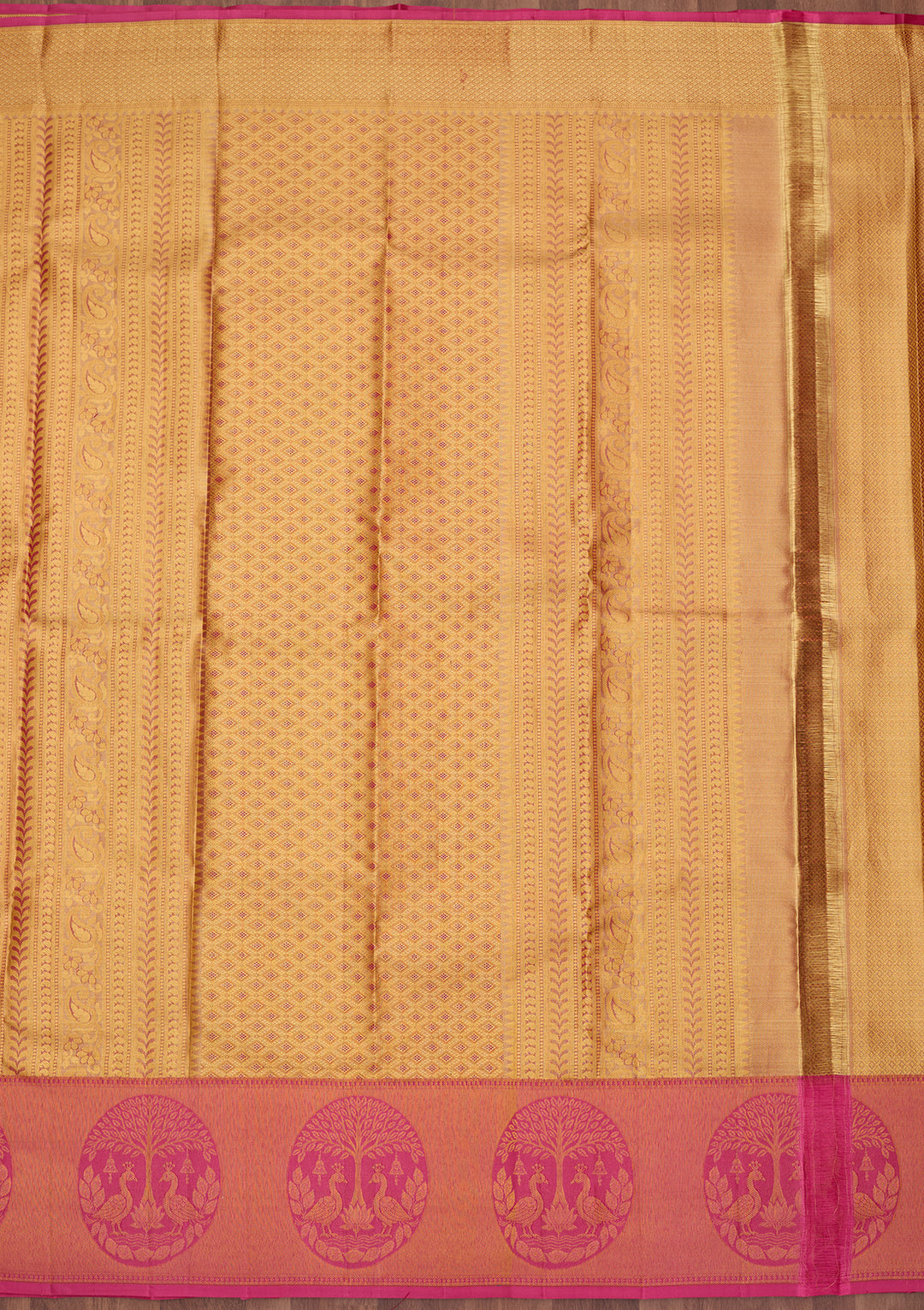 Peach Silk Checks Saree With Matching Blouse Piece