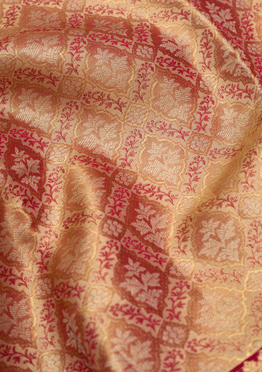 Peach Silk Jaal Saree With Matching Blouse Piece