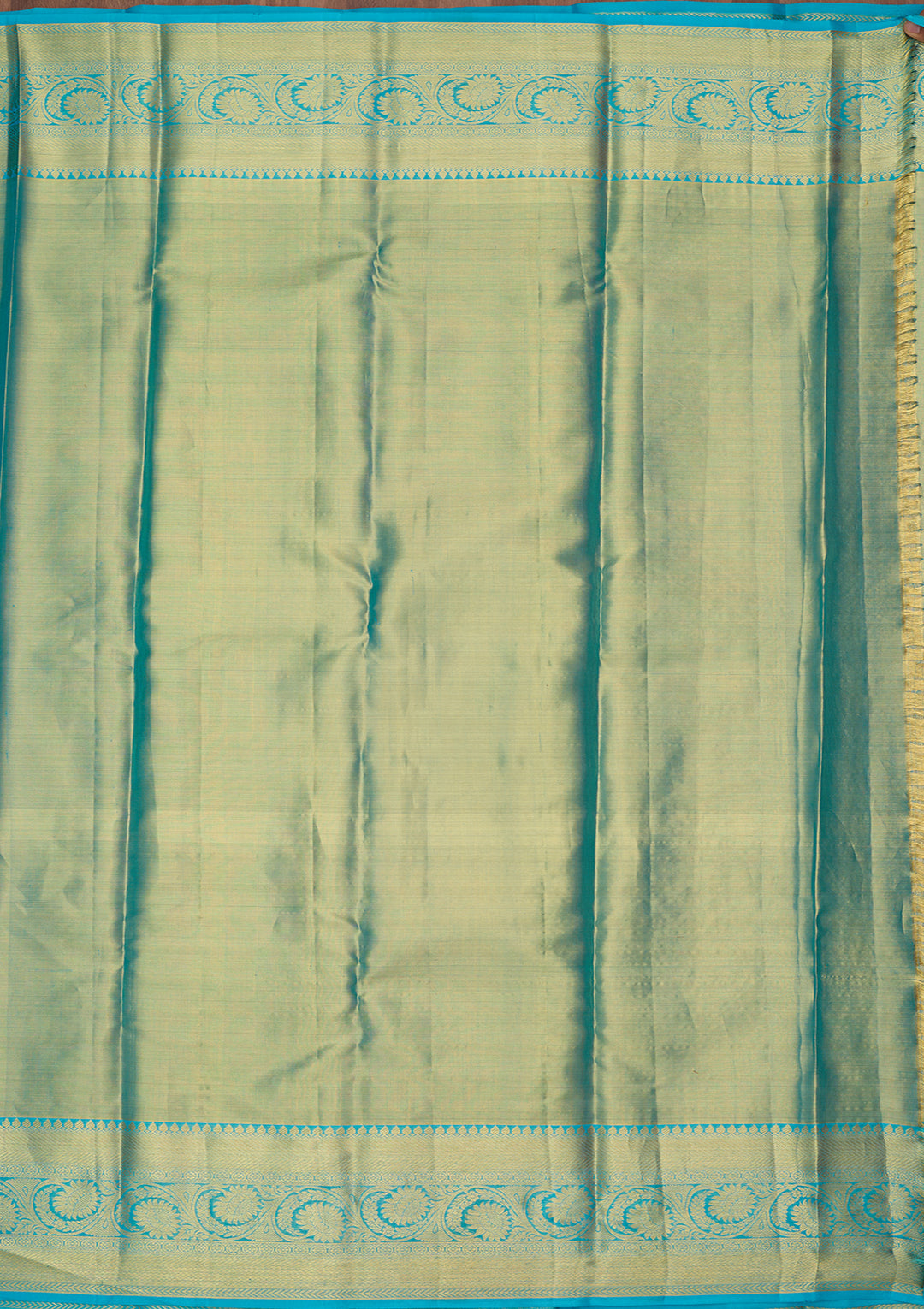 Sea Green Silk Jaal Saree With Matching Blouse Piece