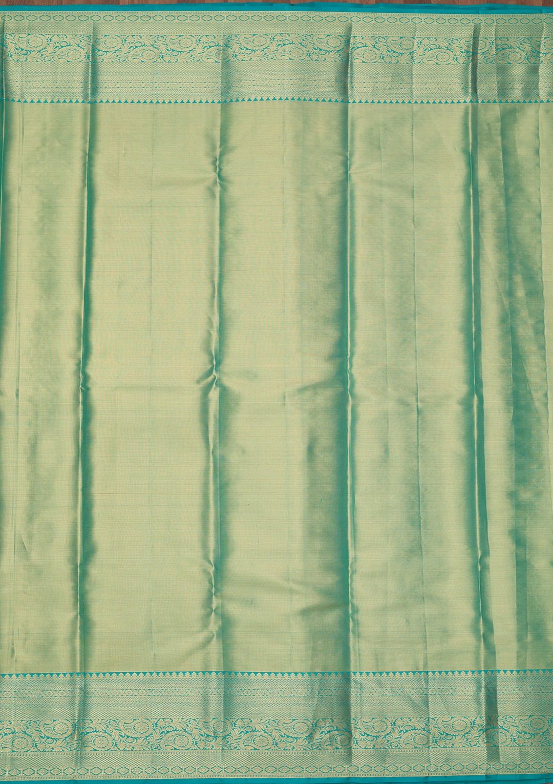 Sea Green Silk Jaal Saree With Matching Blouse Piece