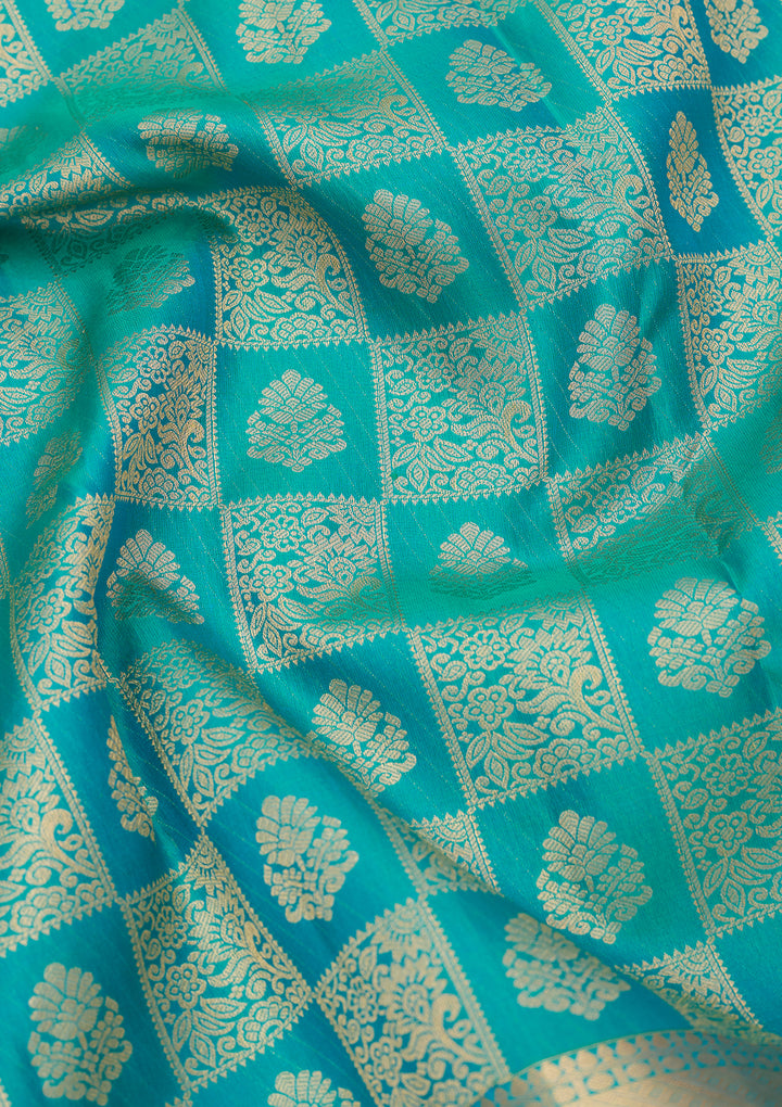 Rama Green Silk Checks Saree With Matching Blouse Piece