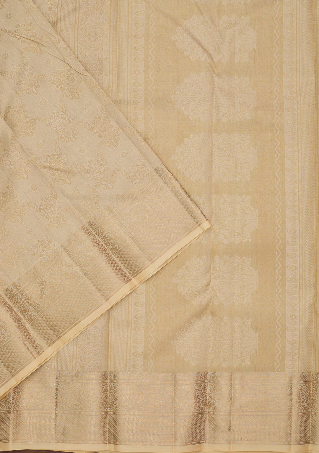 Cream Silk Jaal Saree With Matching Blouse Piece