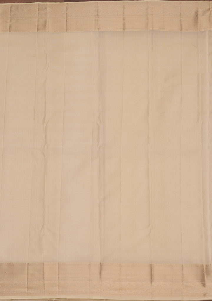 Cream Silk Checks Saree With Matching Blouse Piece