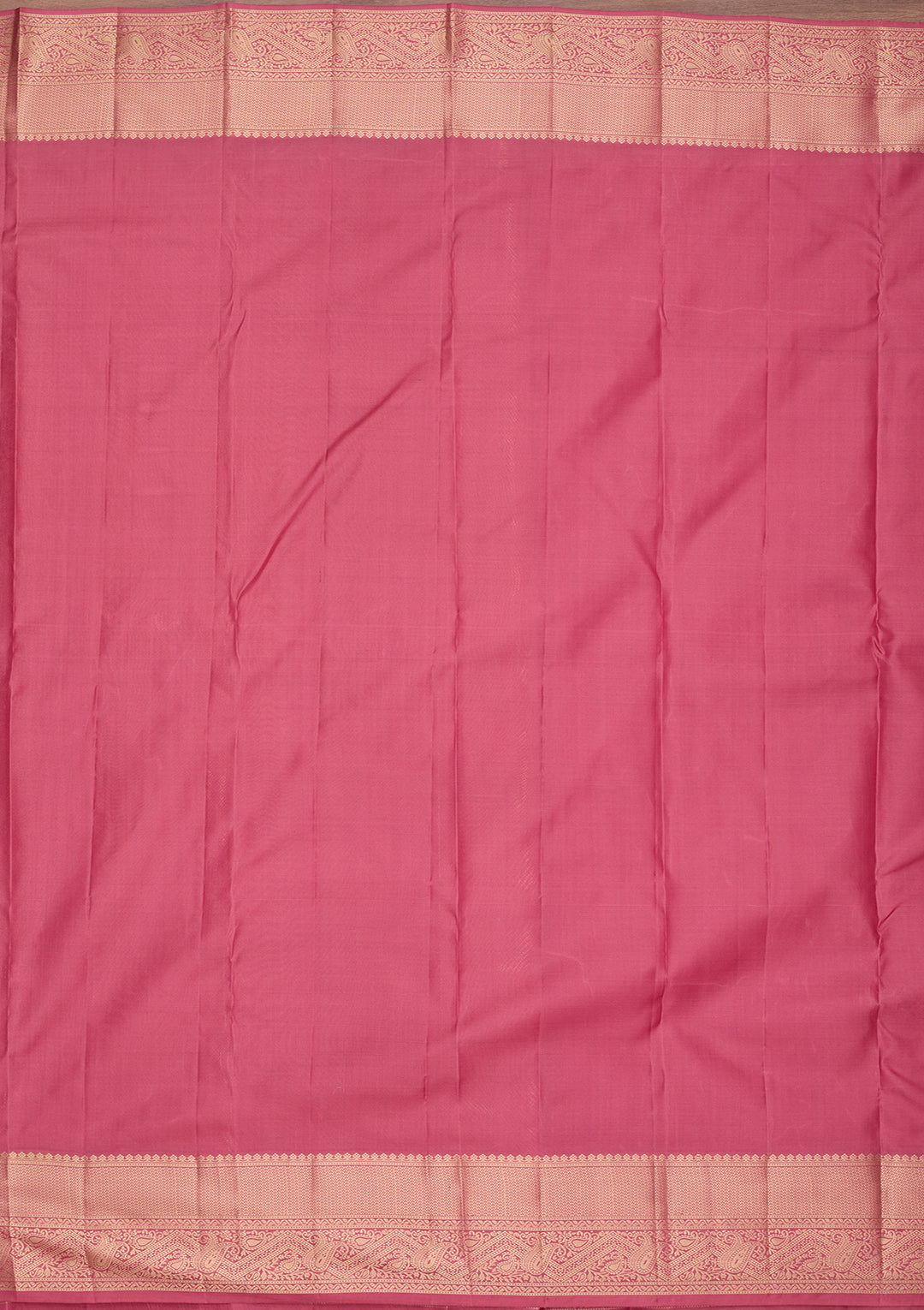Onion Pink Silk Checks Saree With Matching Blouse Piece