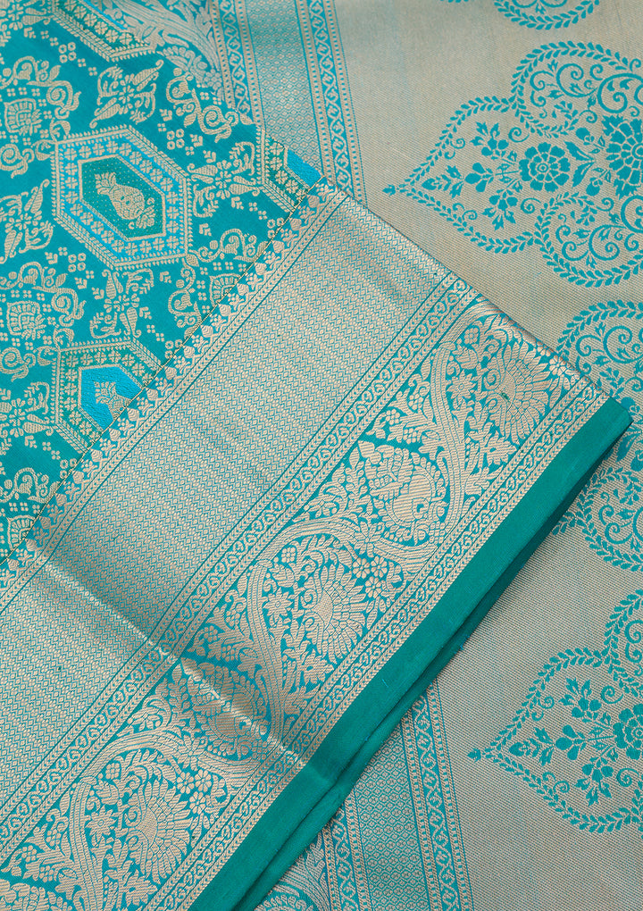 Peacock Green Silk Jaal Saree With Matching Blouse Piece