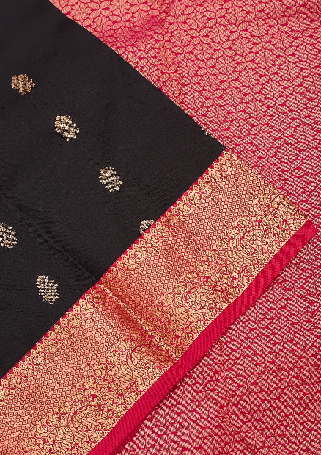 Black Silk Buti Kanjivaram Saree With Matching Blouse Piece