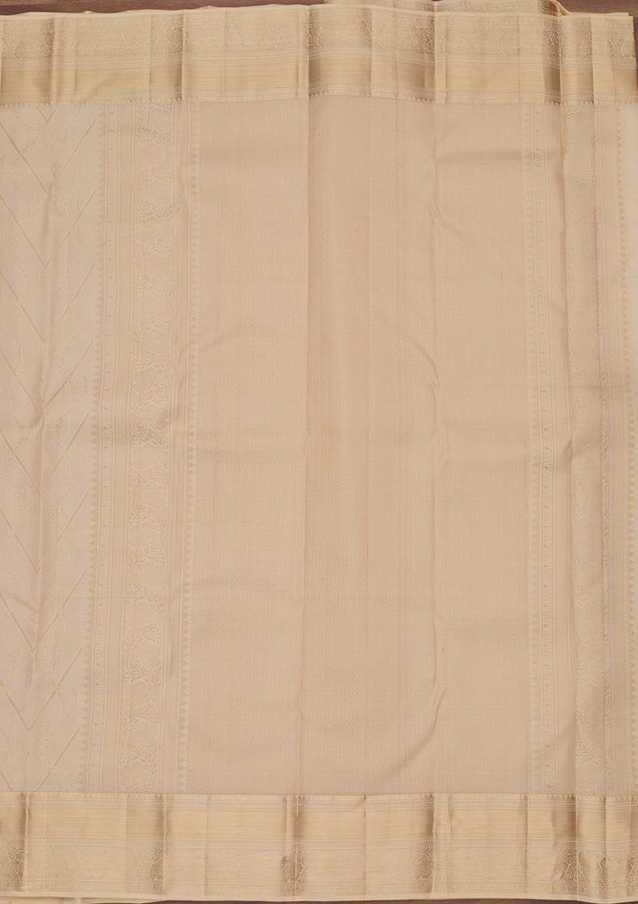 Cream Silk Jaal Saree With Matching Blouse Piece
