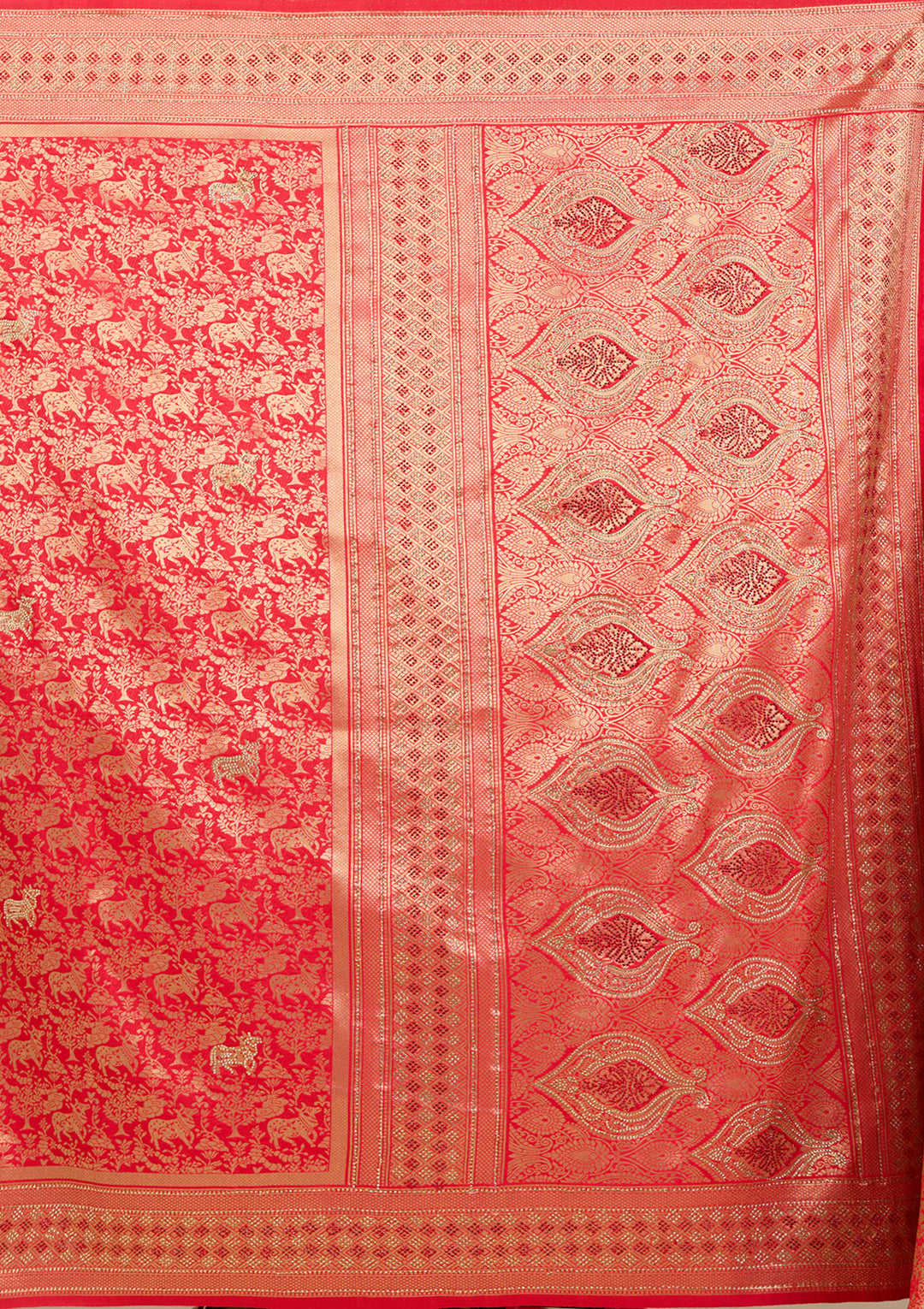 Red Banarasi Art Silk Saree With Matching Blouse Piece